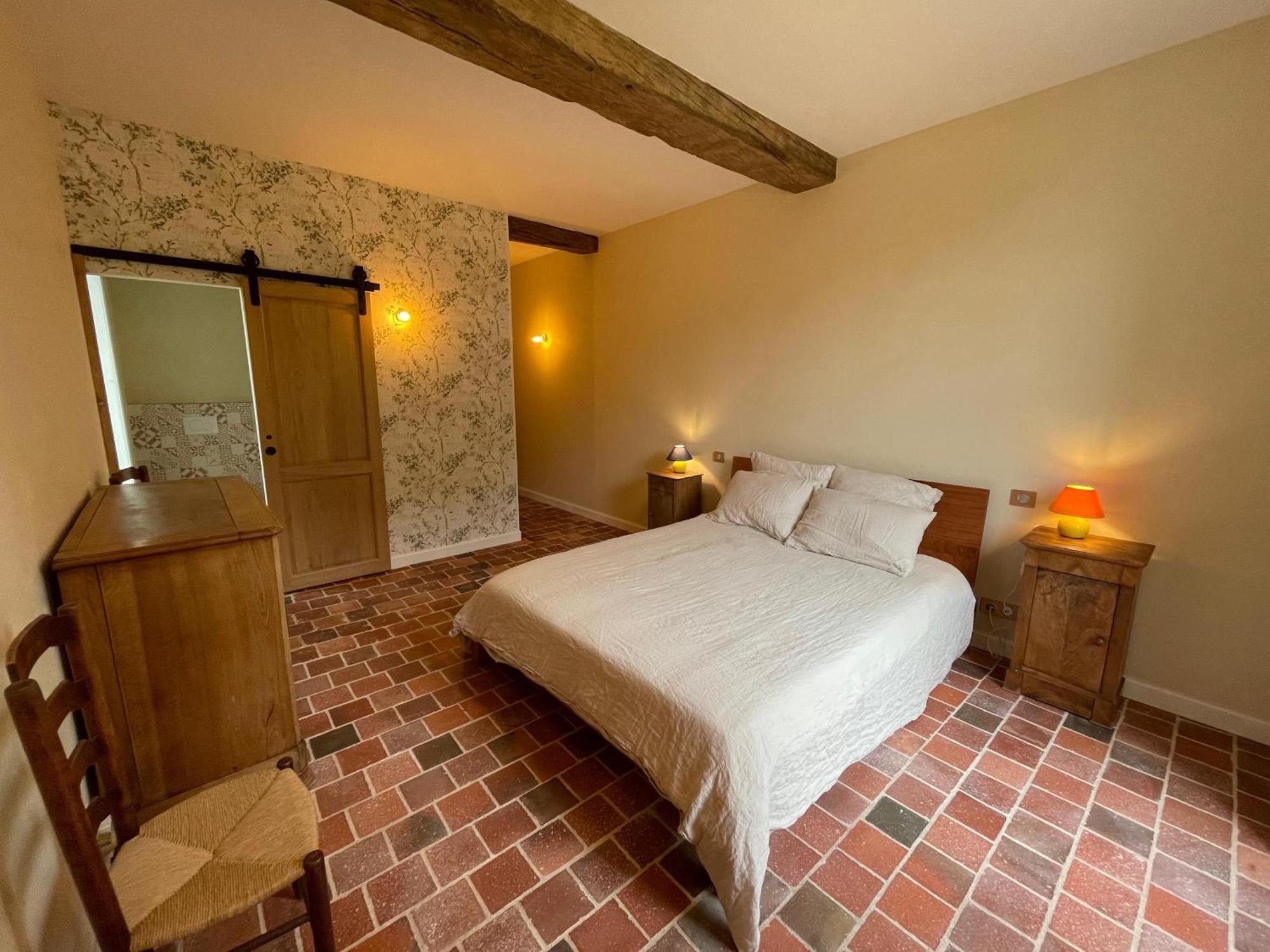 Le Prieure Saint Pierre, Et D'hotes Dans Un Parc Classe Holiday home Reaumur